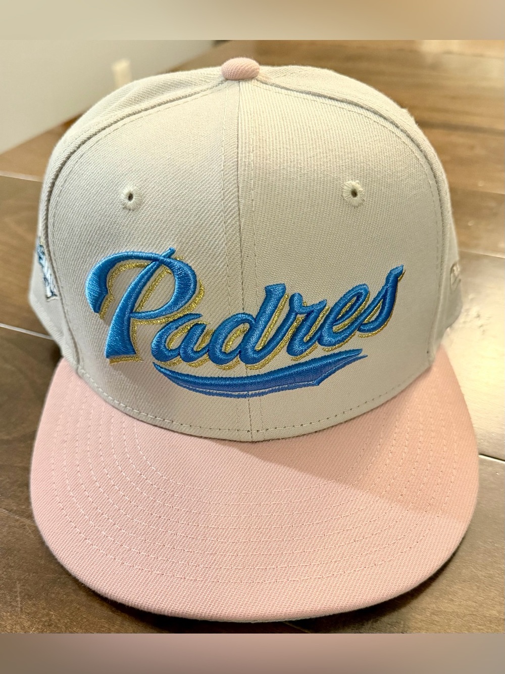 🌟 New Era Padres Snapback
